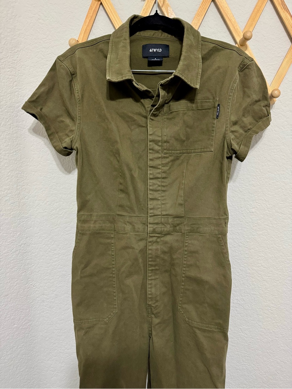 ATWYLD Pit Crew Jumpsuit Olive Green Coverall Style Short Sleeve Women's Size S - Picture 5 of 9